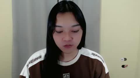 Shanti xhey online show from March 10, 2025, 6:01 pm