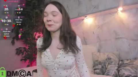 Alisa GMT2 Wen - Sun 10 AM - 4 PM except Monday and Tuesday   online show from November 2, 2025, 5:21 am