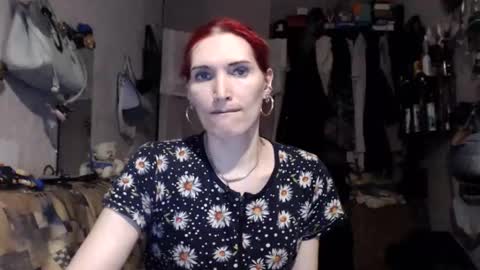 Alisa  Marta liska  online show from April 5, 2026, 7:00 pm