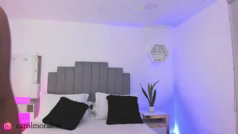 Snapshot of alisa_walton chatting on January 7, 2025, 2:10 am ALIS online show from January 7, 2025, 2:10 am