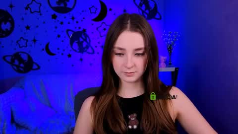 Alisa online show from May 26, 2026, 7:10 pm