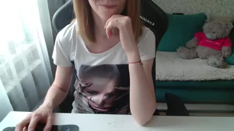 AlisaRogsx online show from May 21, 2026, 4:36 pm