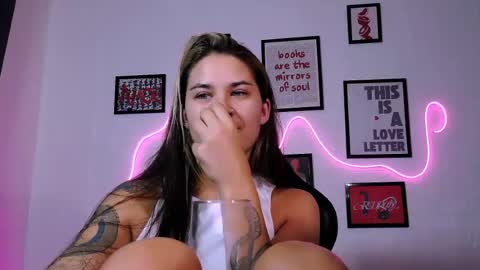 Snapshot of alisarossy chatting on June 23, 2026, 9:57 pm Alisa online show from June 23, 2026, 9:57 pm