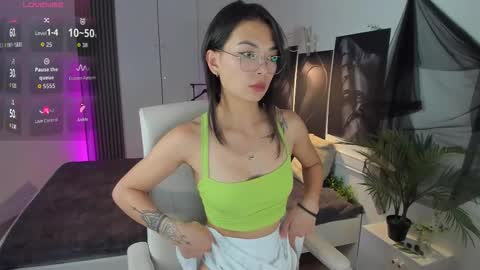 Snapshot of alisasian chatting on September 26, 2025, 2:21 pm Alice online show from September 26, 2025, 2:21 pm
