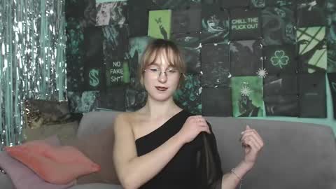 Snapshot of alishakelly chatting on October 31, 2025, 5:52 am alishakelly online show from October 31, 2025, 5:52 am