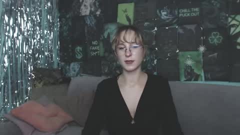 Snapshot of alishakelly chatting on November 1, 2025, 2:08 pm alishakelly online show from November 1, 2025, 2:08 pm