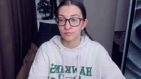 Alina online show from December 29, 2024, 7:53 pm