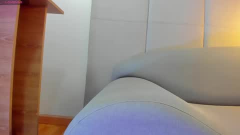           online show from January 18, 2025, 4:10 pm