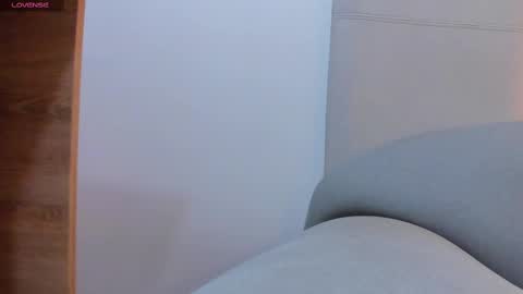           online show from February 11, 2025, 4:24 pm