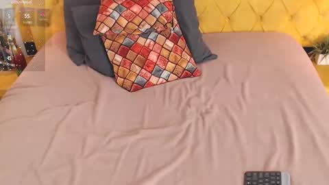 Luna online show from December 3, 2025, 7:56 pm