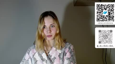 Snapshot of alismoona chatting on December 19, 2025, 9:44 pm Alisa online show from December 19, 2025, 9:44 pm