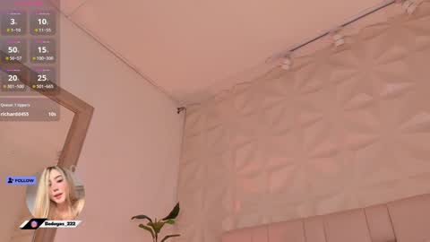 Snapshot of alison222_ chatting on December 26, 2024, 10:52 pm A L I S O N  online show from December 26, 2024, 10:52 pm