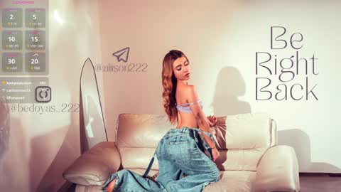 Snapshot of alison222_ chatting on January 30, 2025, 10:41 pm A L I S O N  online show from January 30, 2025, 10:41 pm