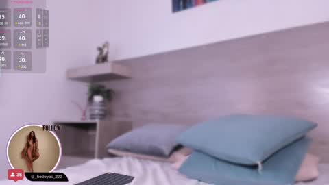 Snapshot of alison222_ chatting on February 25, 2025, 1:52 am A L I S O N  online show from February 25, 2025, 1:52 am