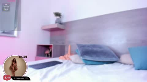 Snapshot of alison222_ chatting on March 6, 2025, 11:09 pm A L I S O N  online show from March 6, 2025, 11:09 pm