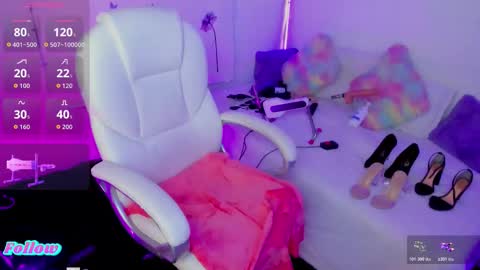   online show from November 13, 2025, 5:39 am