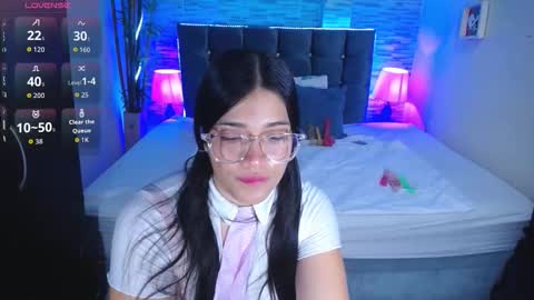 Snapshot of alison_girl22 chatting on February 28, 2026, 8:43 pm Alison online show from February 28, 2026, 8:43 pm