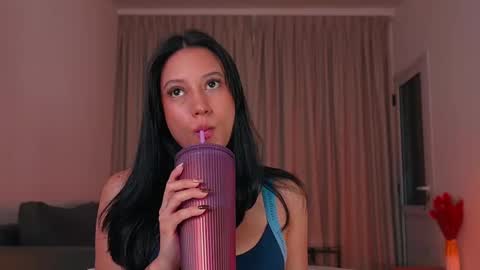 Alison  online show from November 24, 2025, 10:04 am