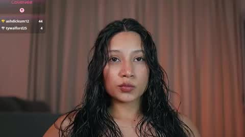 Snapshot of alison_miller9 chatting on February 6, 2026, 12:15 am Alison online show from February 6, 2026, 12:15 am