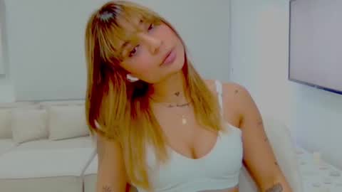Alison diaz online show from January 3, 2025, 2:43 am