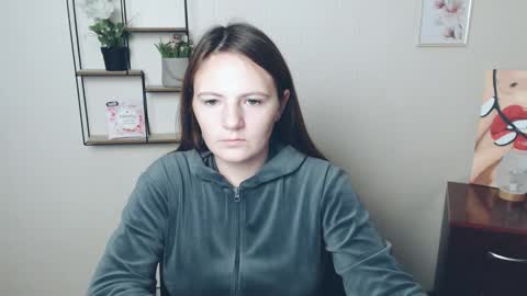 alissa_dream_ online show from October 15, 2025, 6:35 am