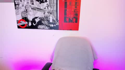 alissa_smith_ online show from May 14, 2026, 2:02 pm