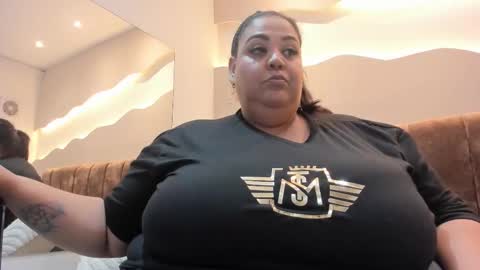 Alisson online show from February 13, 2026, 11:39 am