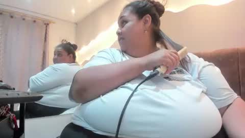 Snapshot of alisson_am chatting on June 20, 2026, 7:38 pm Alisson online show from June 20, 2026, 7:38 pm