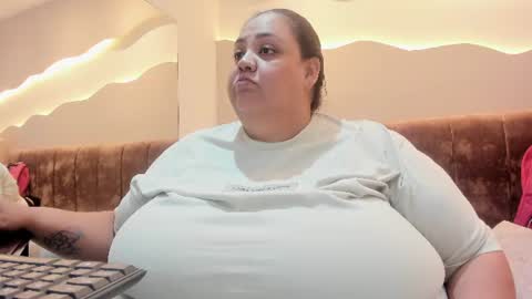 Snapshot of alisson_am chatting on June 28, 2026, 11:05 am Alisson online show from June 28, 2026, 11:05 am
