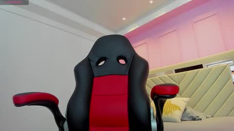 ALISSON online show from November 1, 2025, 12:18 pm