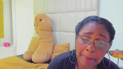 Snapshot of alisson_morrist chatting on December 18, 2024, 7:36 am alisson_morrist online show from December 18, 2024, 7:36 am