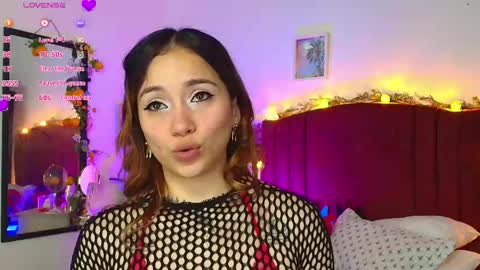 Alisson IG alisson zafiro27 online show from April 19, 2026, 3:28 am