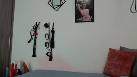 Alisson Beckett online show from December 2, 2024, 8:11 pm