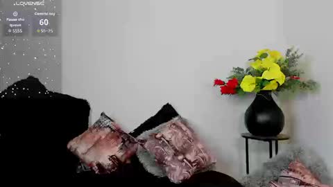 Snapshot of alissondomit chatting on September 19, 2025, 2:51 pm Alisson Domit online show from September 19, 2025, 2:51 pm