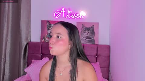 Alisson  online show from September 30, 2025, 11:15 am