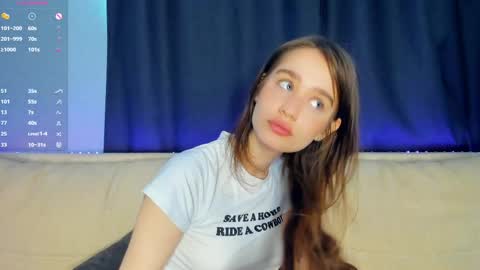 Alivia online show from April 24, 2026, 8:28 am