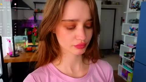 Alivia    online show from July 4, 2026, 9:37 am