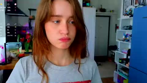 Alivia    online show from July 6, 2026, 10:01 am