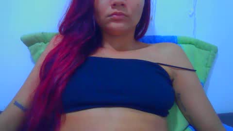 alixxe_ online show from October 2, 2025, 12:56 pm