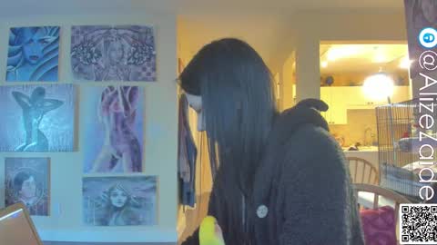 Alize Zaide online show from February 14, 2025, 11:20 pm