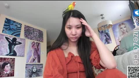 Alize Zaide online show from April 17, 2026, 8:12 pm