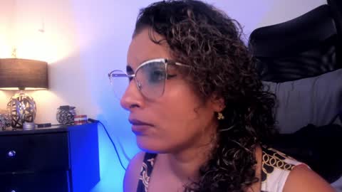 Andrea online show from January 21, 2025, 8:32 pm