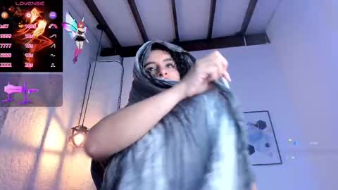 Andrea online show from October 6, 2025, 3:53 pm