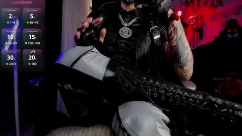   online show from December 2, 2025, 6:14 pm