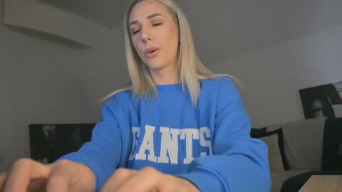 A day u didnt smile is a lost day online show from January 28, 2025, 7:22 am