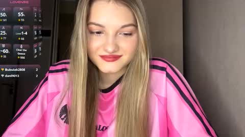 Snapshot of allenefeela chatting on February 1, 2026, 8:46 am Emily online show from February 1, 2026, 8:46 am