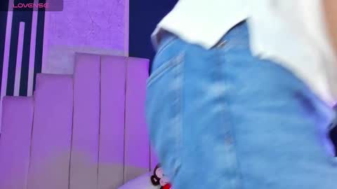 Allex online show from November 23, 2025, 6:19 pm