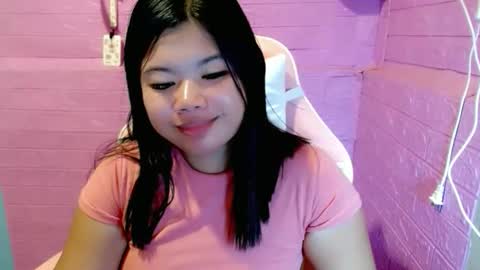Snapshot of allianahpetit chatting on January 14, 2026, 5:40 pm allianahpetit online show from January 14, 2026, 5:40 pm