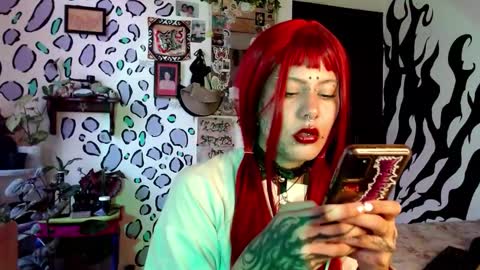 Snapshot of allice_rousse_ chatting on October 5, 2025, 10:07 pm allice_rousse_ online show from October 5, 2025, 10:07 pm