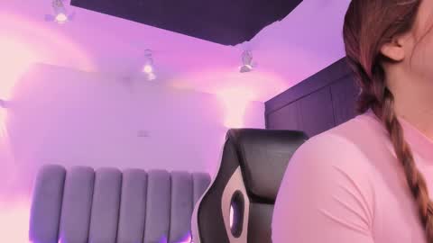 ALLICE online show from December 15, 2025, 11:36 am